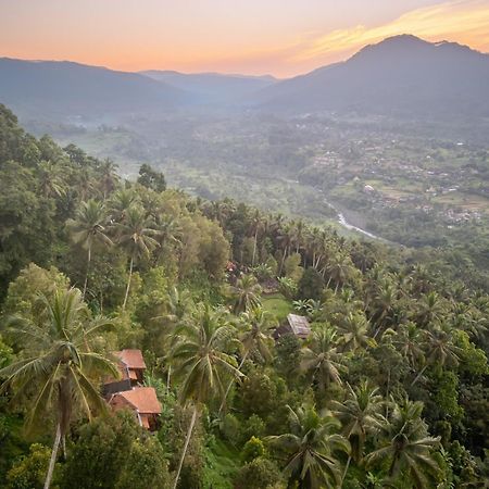 Cemara Green Hill By Samhita Bali Silebeng Екстер'єр фото